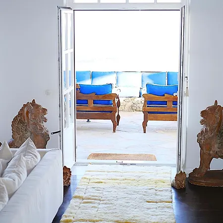 Nautilia - Luxury And Ξενοδοχείο Καλαφάτη