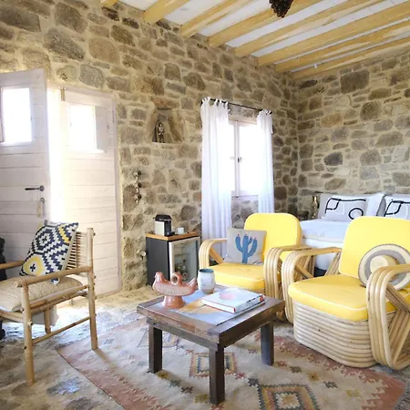 Nautilia - Luxury And Hotel