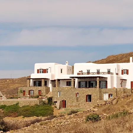 Nautilia - Luxury And 3* 칼라파티스