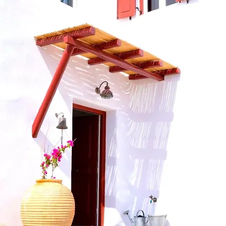 Hotel Nautilia - Luxury Suites&cottages