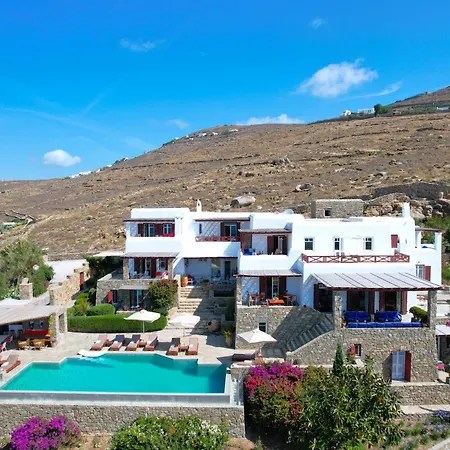Nautilia - Luxury Suites&cottages 3*