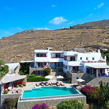 Nautilia - Luxury Suites&cottages 3* Kalafatis
