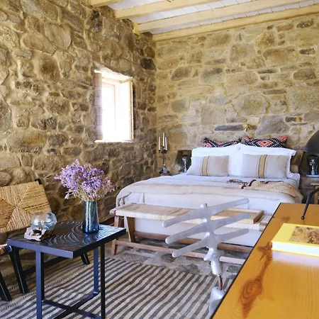 Hotel Nautilia - Luxury Suites&cottages Kalafatis