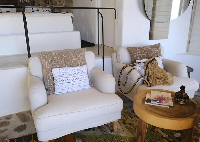 Nautilia - Luxury And