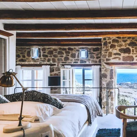 Hotel Nautilia - Luxury Suites&cottages