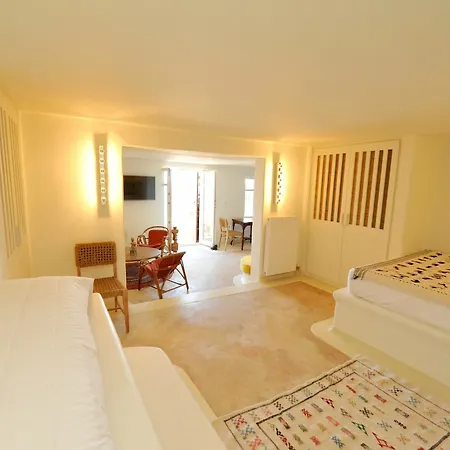 Nautilia - Luxury Suites&cottages